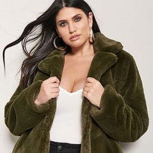 Forever 21 Premium Collection green fur coat 3x